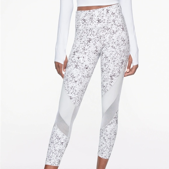 Athleta Pants - NWT Athleta White Sandstone Mesh 7/8 Leggings